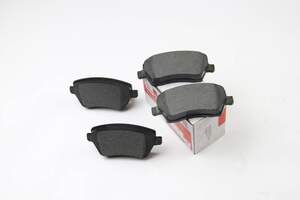 Тормозные колодки передние Тормозные колодки передние