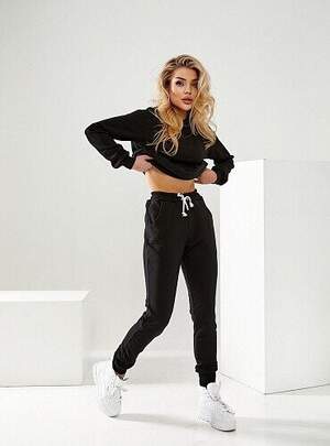 Спортивний костюм Спортивний костюм